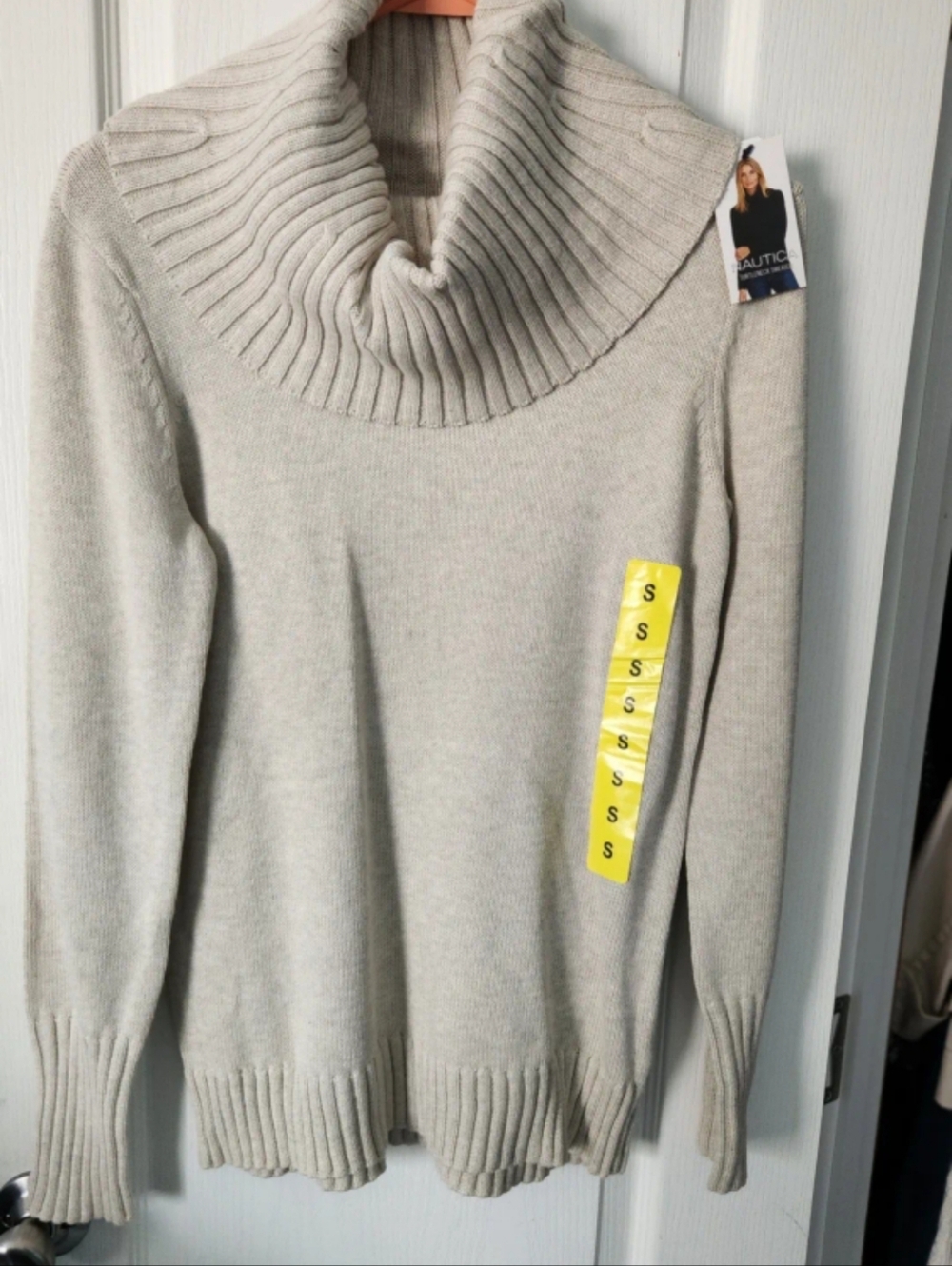 NWT Nautica Women's SIZE SMALL GRAY Ribbed Cowl Neck Sweater
